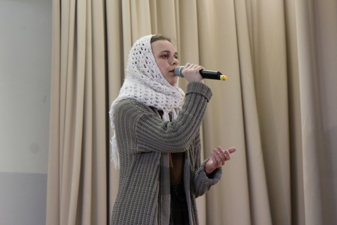 Студенты Педиатрического университета исполнили песни Победы 69