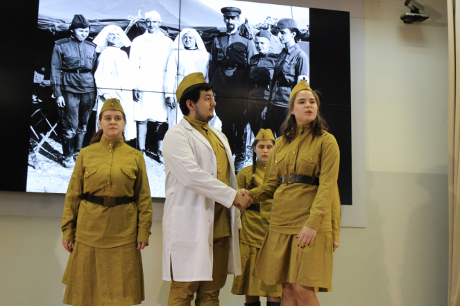 Студенты Педиатрического университета исполнили песни Победы 75