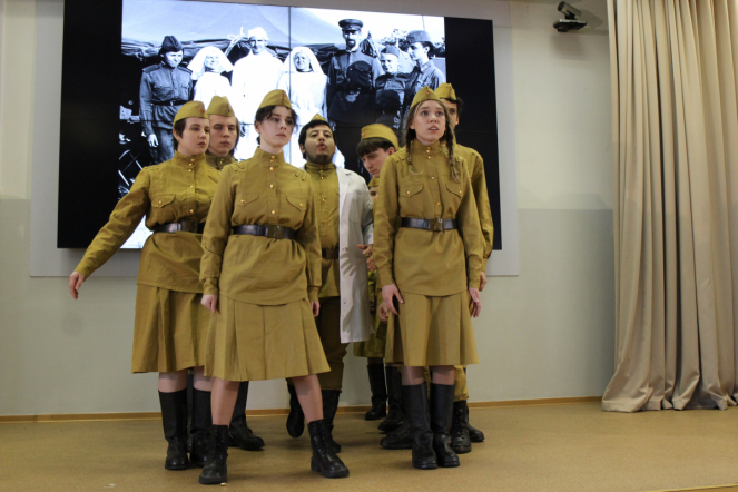 Студенты Педиатрического университета исполнили песни Победы 78