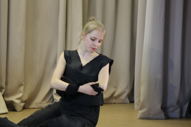 Студенты Педиатрического университета исполнили песни Победы 96