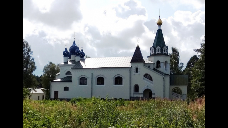 Новое рождение как возможность помощи людям