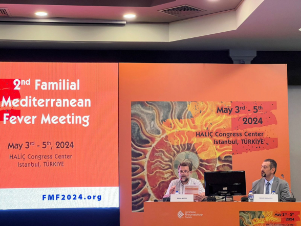 Профессор Педиатрического университета выступил модератором секции на конференции в Стамбуле 5