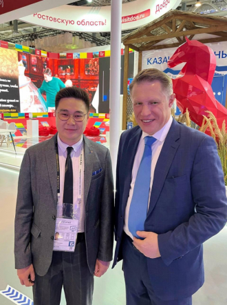 Ассистент кафедры патофизиологии Педиатрического университета принял участие в круглом столе по развитию науки на выставке «Россия» 1