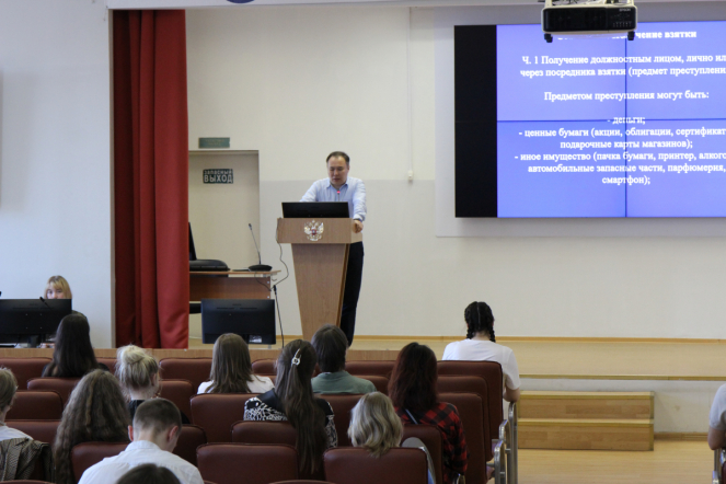 Для студентов Педиатрического университета провели серию лекций о противодействии коррупции 1