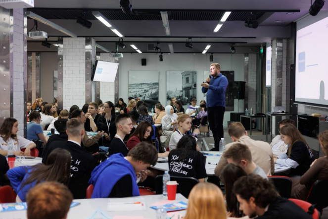 Студентка Педиатрического университета - участник  Всероссийской образовательной программы «Голос Поколения» 5