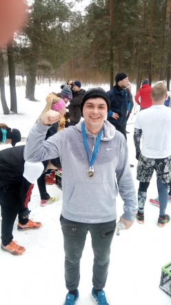 Команда сотрудников СПбГПМУ приняла участие в спортивном кроссе в Петергофе 3