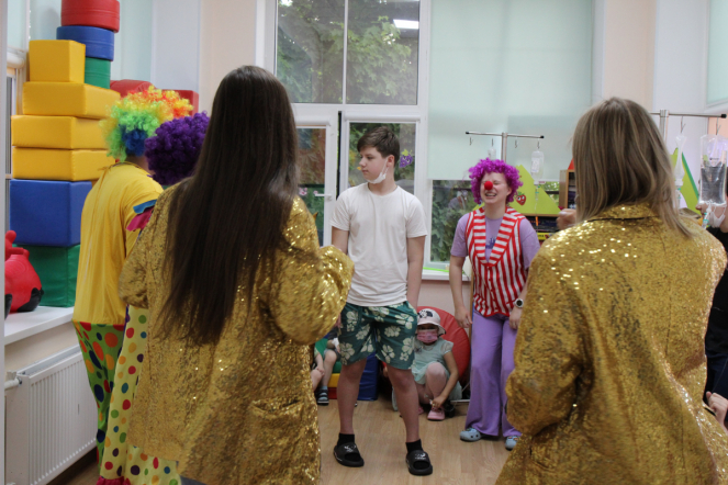 В Педиатрическом университете состоялся праздник для пациентов онкогематологического отделения клиники вуза 5