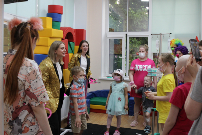 В Педиатрическом университете состоялся праздник для пациентов онкогематологического отделения клиники вуза