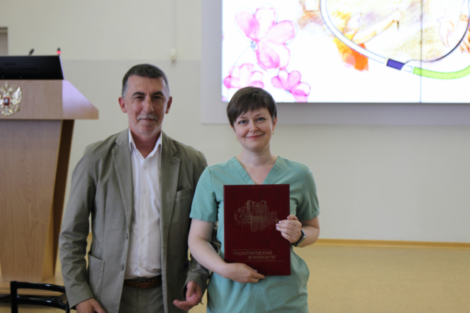 Сотрудников Педиатрического университета поздравили с Днём медицинского работника 15