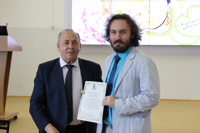 Сотрудников Педиатрического университета поздравили с Днём медицинского работника 22