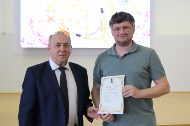 Сотрудников Педиатрического университета поздравили с Днём медицинского работника 73