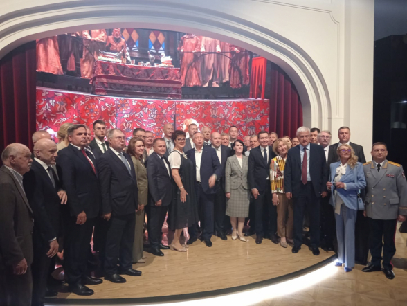 Губернатор Санкт-Петербурга отметил заслуги ректора Педиатрического университета 1