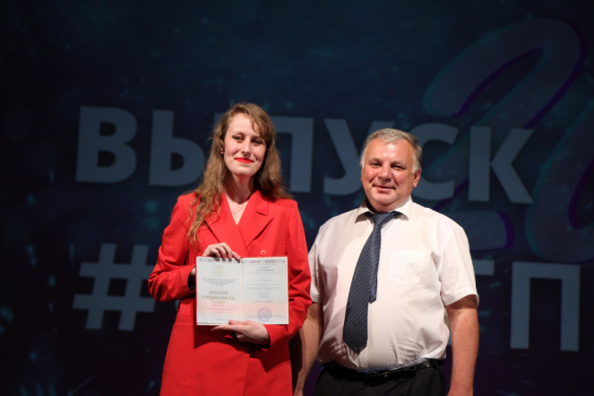 В Педиатрическом университете вручили дипломы выпускникам 91
