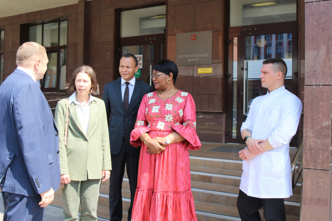 Министр образования Республики Конго посетила Педиатрический университет 26