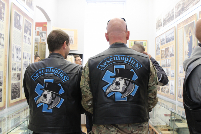 Мотопробег в честь медиков финишировал в Педиатрическом университете 30