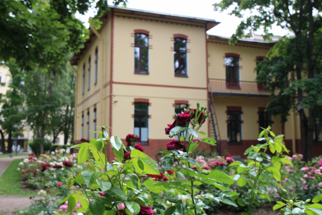 Ночь без права на сон: в клинику Педиатрического университета поступило более 120 детей