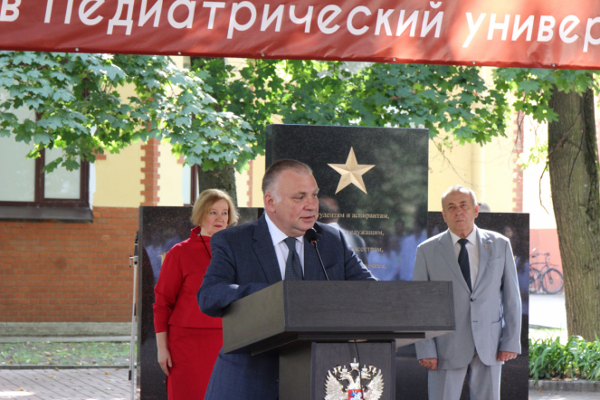 Медицинское училище Педиатрического университета возобновило работу 12