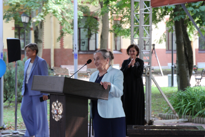 Медицинское училище Педиатрического университета возобновило работу 14