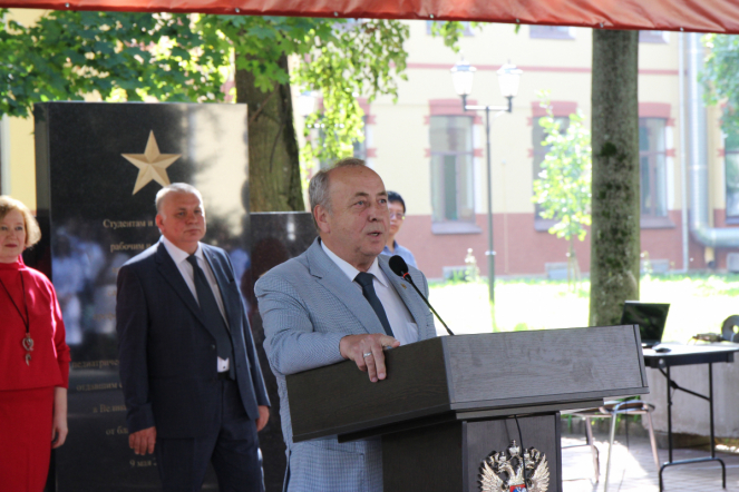 Медицинское училище Педиатрического университета возобновило работу 15