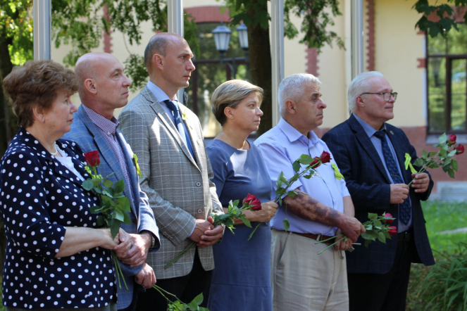 Педиатрический университет почтил память защитников Ленинграда 32