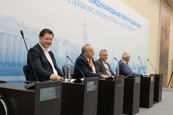 22 доклада представили специалисты Педиатрического университета на круглом столе в рамках XII международного Форума здоровья 12