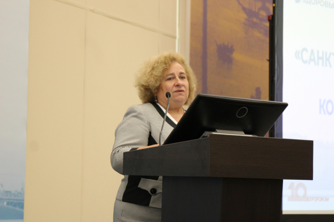 22 доклада представили специалисты Педиатрического университета на круглом столе в рамках XII международного Форума здоровья 35