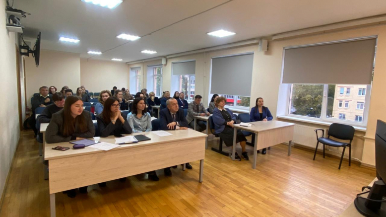 В Педиатрическом университете состоялся  межвузовский круглый стол, посвященный 150-летнему юбилею со дня рождения Н.А.Семашко 1