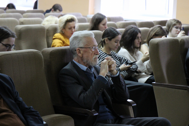 Сотрудникам и студентам Педиатрического университета рассказали, как избежать профессионального выгорания 5