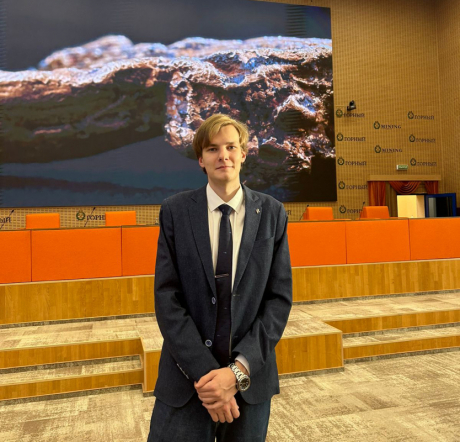 Студенты - красноярцы Педиатрического университета встретились с губернатором региона 3