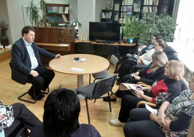 Представители Педиатрического университета встретились с жителями Соснового Бора