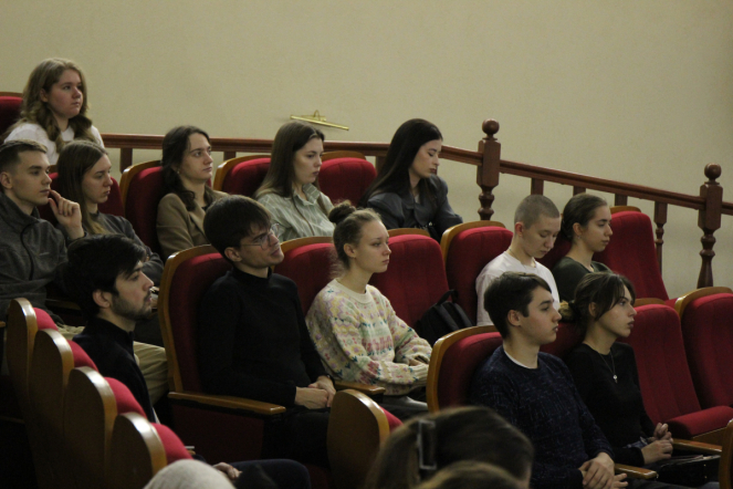 В рамках работы Межвузовского общества ординаторов в Педиатрическом университете состоялась лекция профессора Имянитова 2