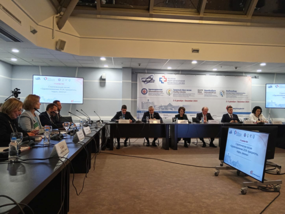 Педиатрический университет делится компетенциями на Российской неделе здравоохранения 1