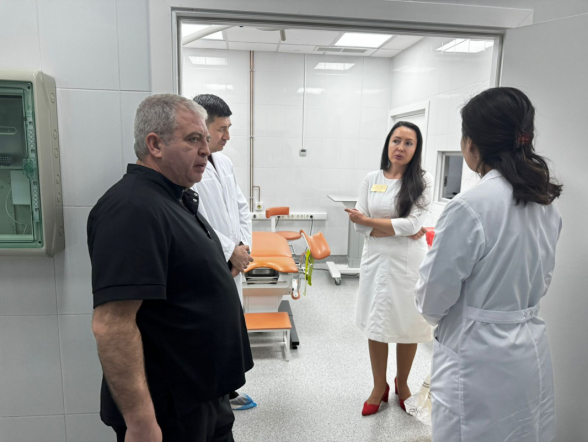 Педиатрический университет принял делегацию врачей Узбекистана 12