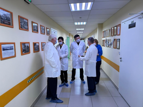 Педиатрический университет принял делегацию врачей Узбекистана 18