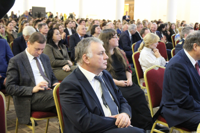 Комитет по науке и высшей школе Санкт-Петербурга отметил заслуги Педиатрического университета 1