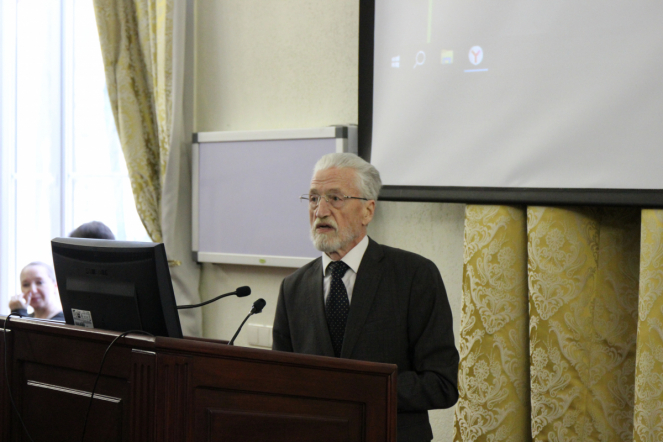 Первые выпускники юбилейного года: в Педиатрическом университете вручили дипломы клиническим психологам 48