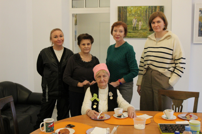 Накануне Дня прорыва блокады Ленинграда музей  Педиатрического университета посетила Татьяна Фомина, которая проходила лечение в клинике вуза в годы войны 4