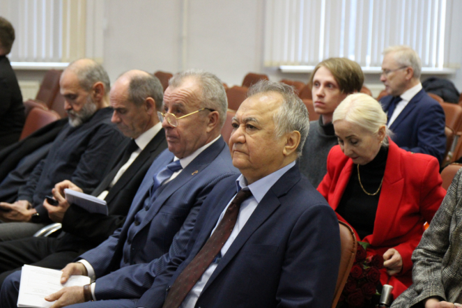 Педиатрический университет почтил память защитников Ленинграда 21