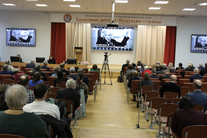 Педиатрический университет почтил память защитников Ленинграда 23