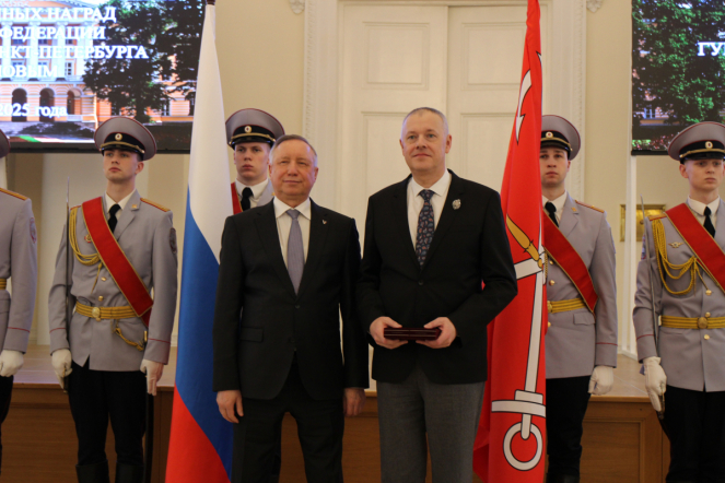 Губернатор Санкт-Петербурга вручил врачам Педиатрического университета государственные награды 4