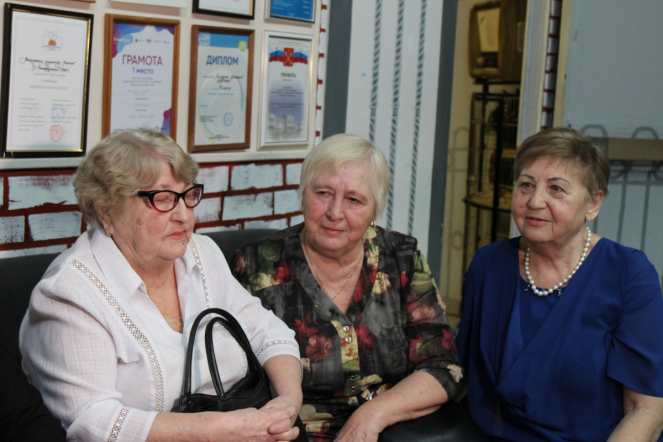 В Педиатрическом университете поздравили заслуженных сотрудниц 4