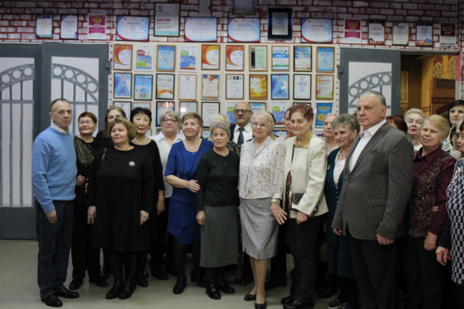 В Педиатрическом университете поздравили заслуженных сотрудниц 24