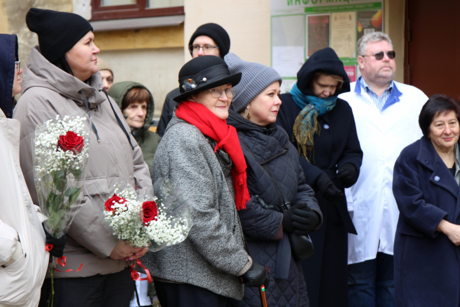 В Педиатрическом университете открыли мемориальную доску  выдающемуся фармакологу Михаилу Неженцеву 2