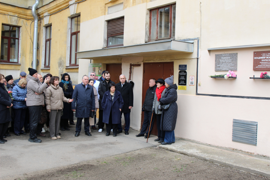 В Педиатрическом университете открыли мемориальную доску  выдающемуся фармакологу Михаилу Неженцеву 19