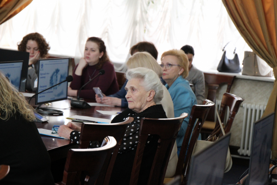 Анна Митянина: «Семьям, столкнувшимся с трудным диагнозом ребёнка необходима комплексная помощь» 12