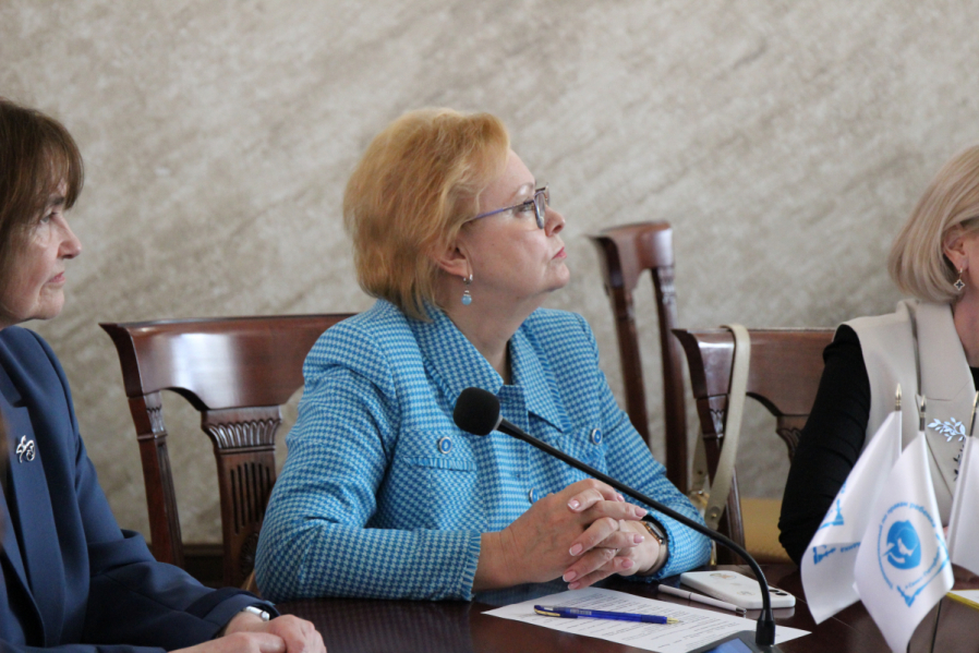 Анна Митянина: «Семьям, столкнувшимся с трудным диагнозом ребёнка необходима комплексная помощь» 16