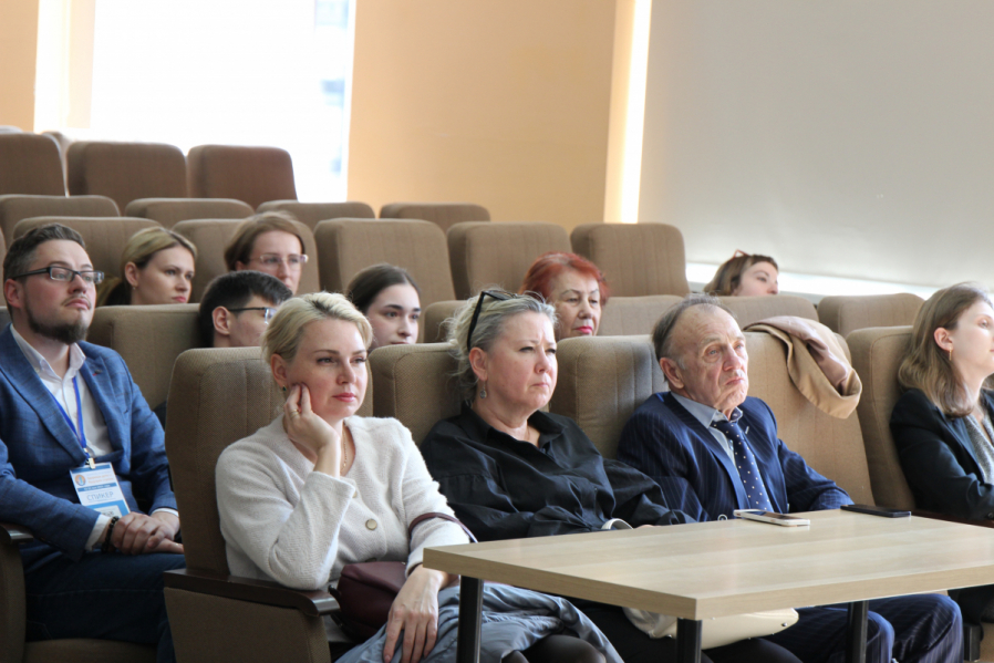 В Педиатрическом университете проходит  крупнейший конгресс по охране здоровья ребёнка 7