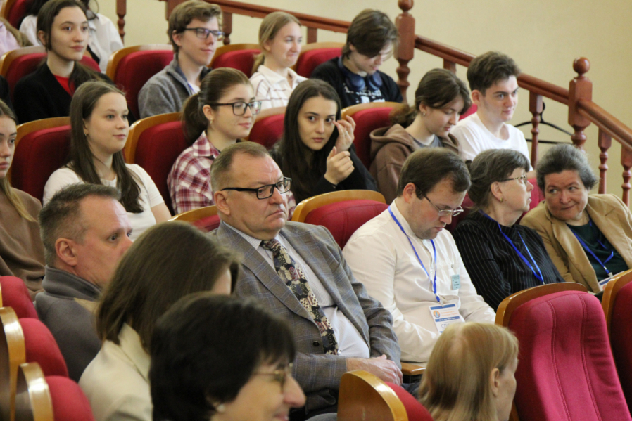 В Педиатрическом университете подвели работы IX национального  конгресса с международным участием «Здоровые дети – будущее страны» 37