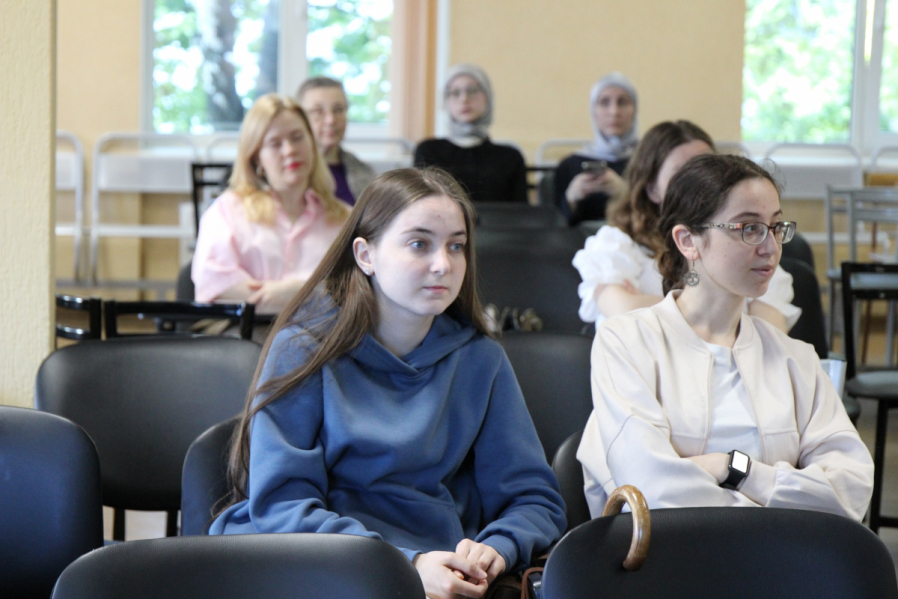 В Педиатрическом университете подвели работы IX национального  конгресса с международным участием «Здоровые дети – будущее страны» 52