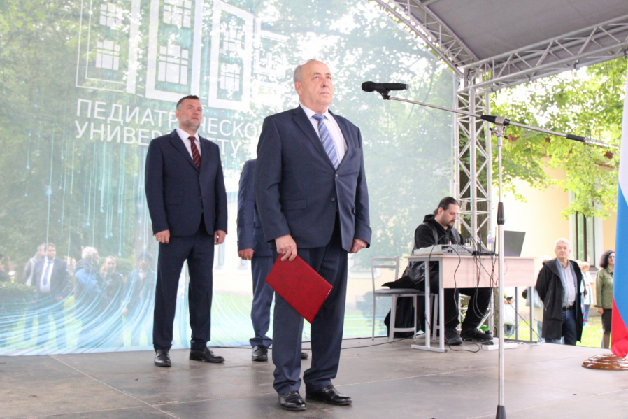 Первый курс столетия: В Педиатрическом университете состоялась торжественная церемония посвящения в студенты 7